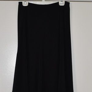 Worthington Large Black Skirt